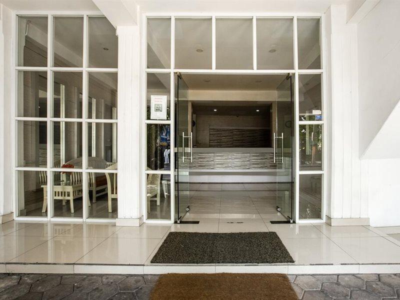 Gania Hotel Bandung Exterior foto